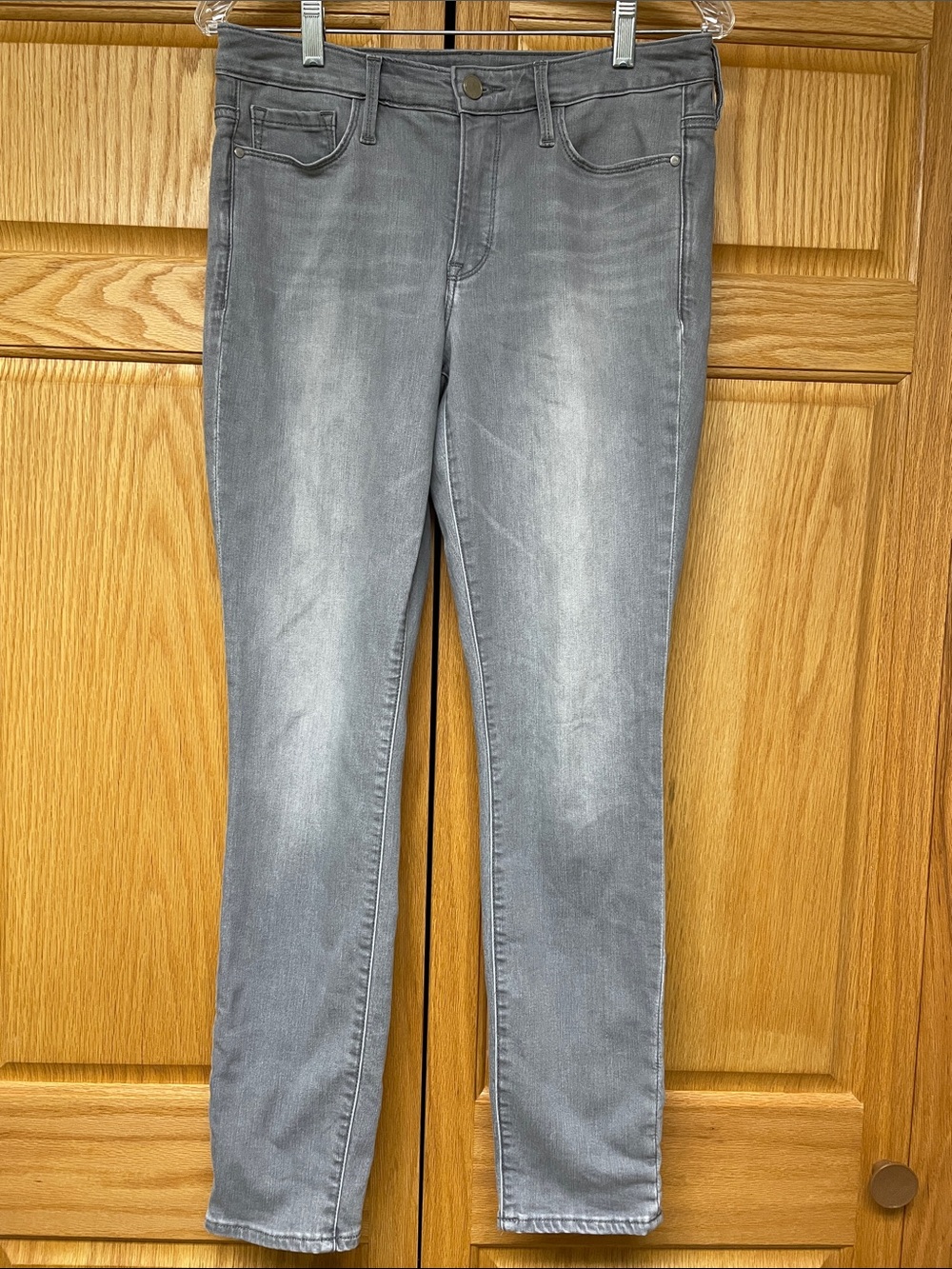 Athleta Women's Light Gray Sculpting Jeans - Size 6